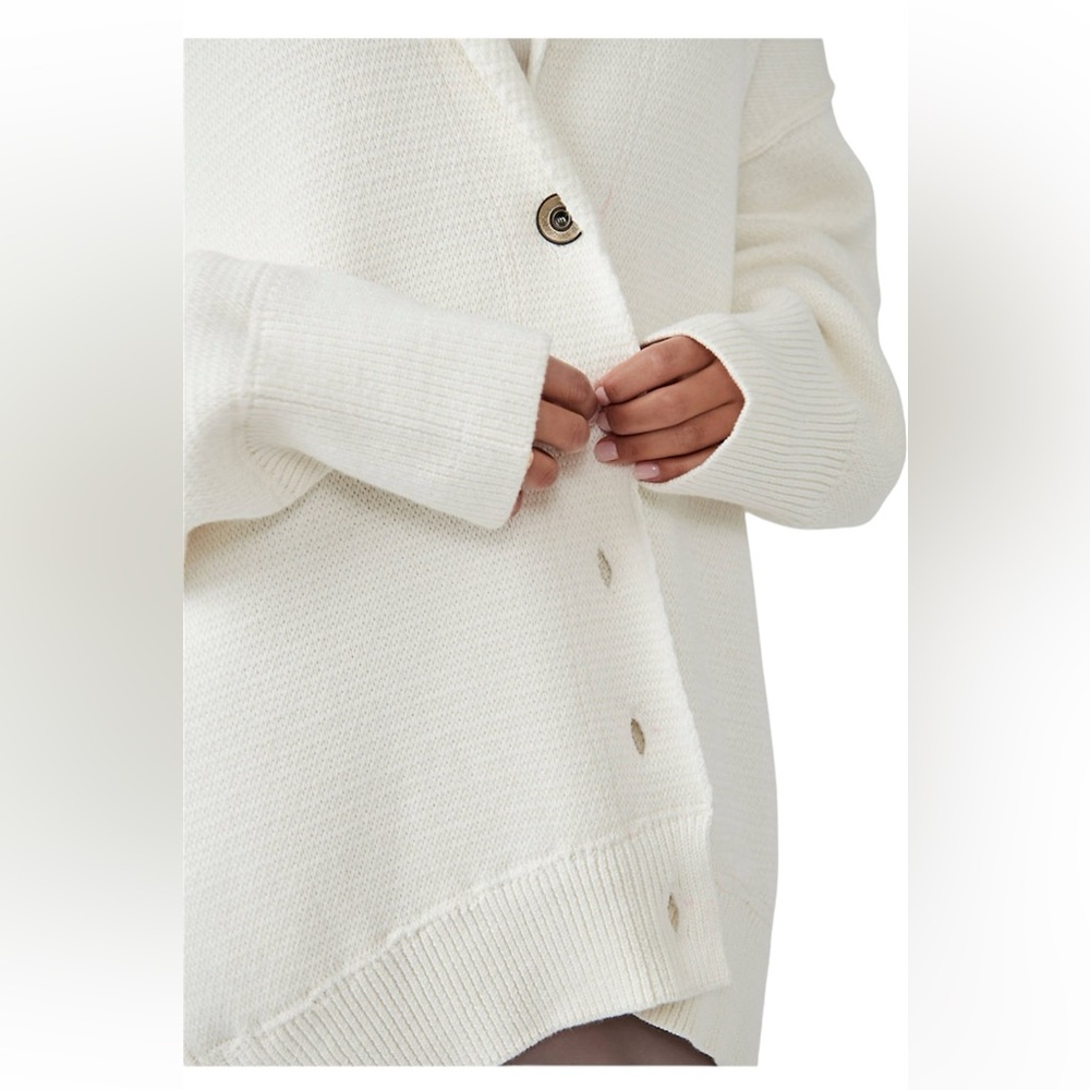 FREE PEOPLE Chamomile Cardi Size SMALL - Picture 9 of 15